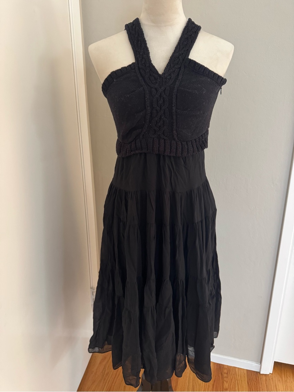 Black Halter Knit-Top Maxi Dress
